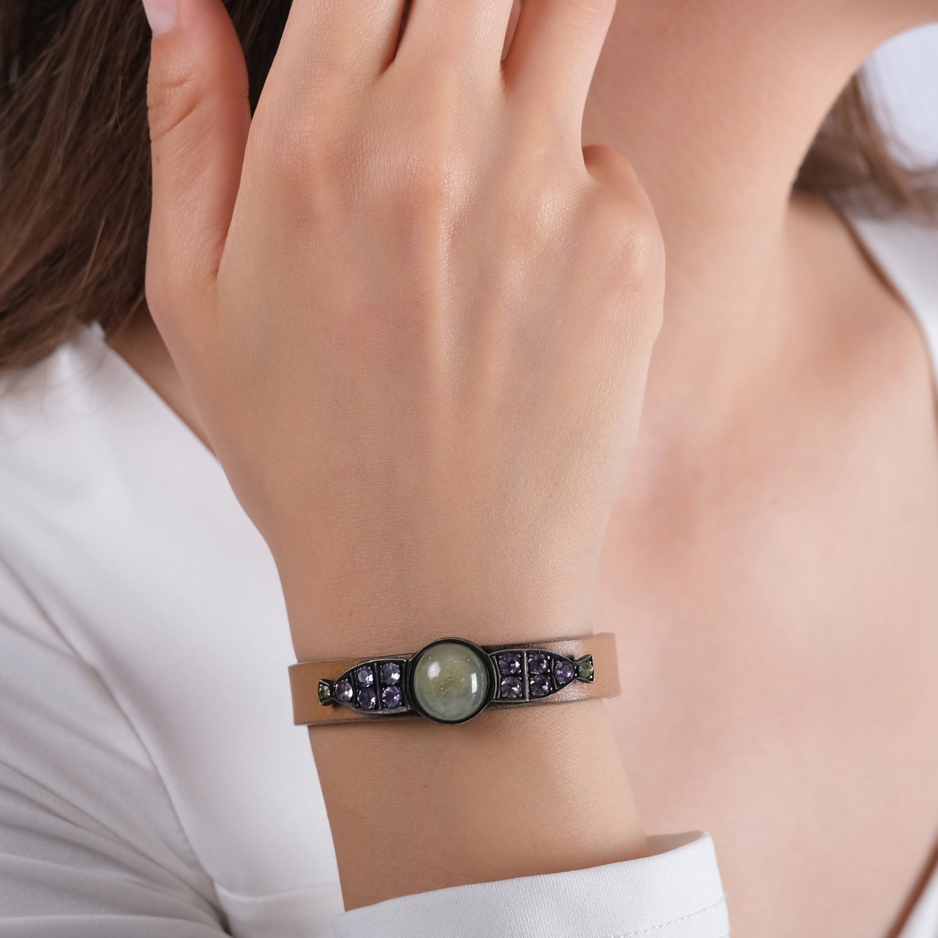 13.68 Carat Natural Emerald Bracelet – Custom Fine Jewelry Design - Gold Stone Diamond