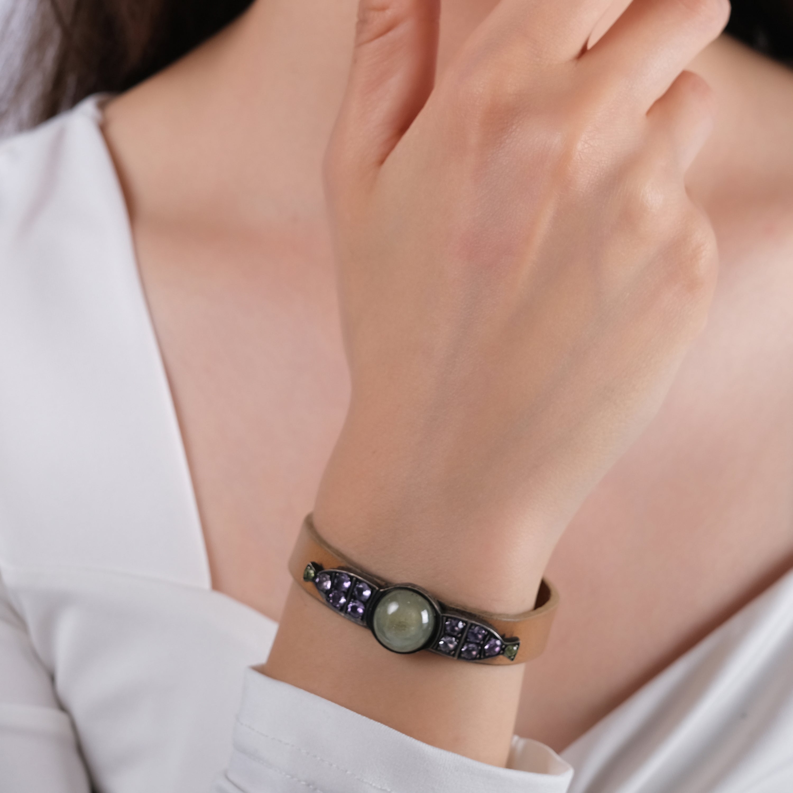 13.68 Carat Natural Emerald Bracelet – Custom Fine Jewelry Design - Gold Stone Diamond