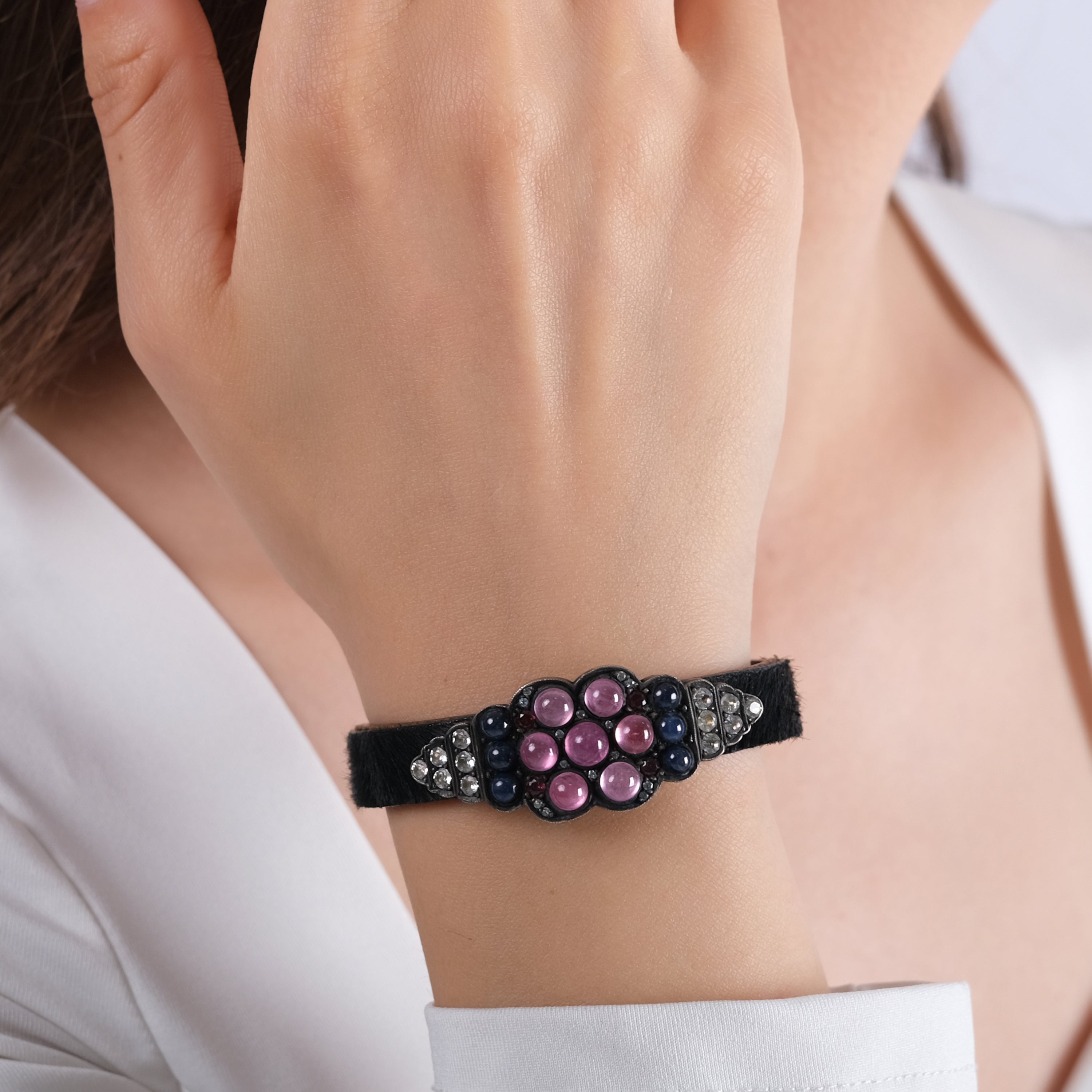 14.48 Carat Natural Sapphire Bracelet – Custom Fine Jewelry Design - Gold Stone Diamond