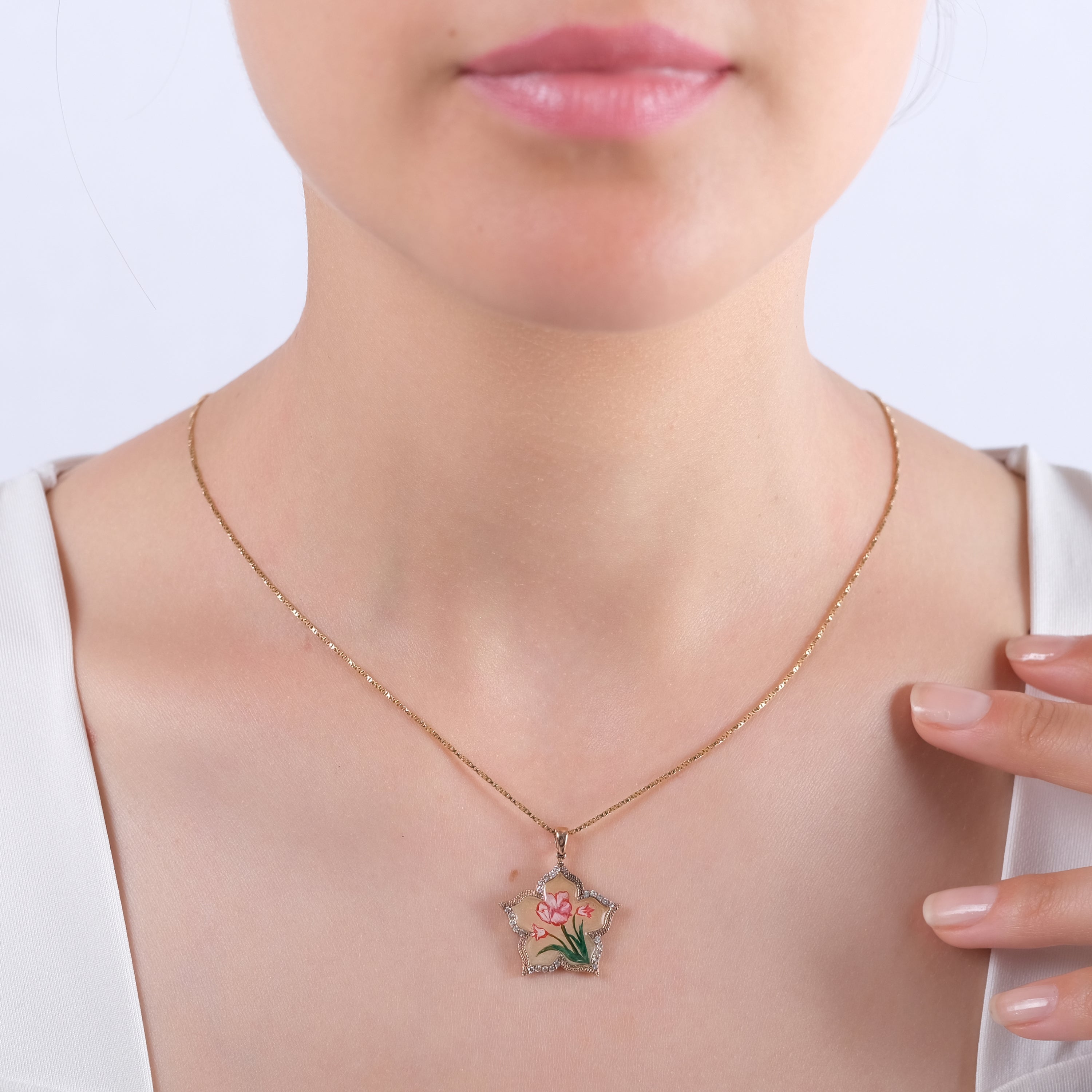 0.16 Carat Natural Diamond Floral Necklace – Elegant Fine Jewelry Design - Gold Stone Diamond