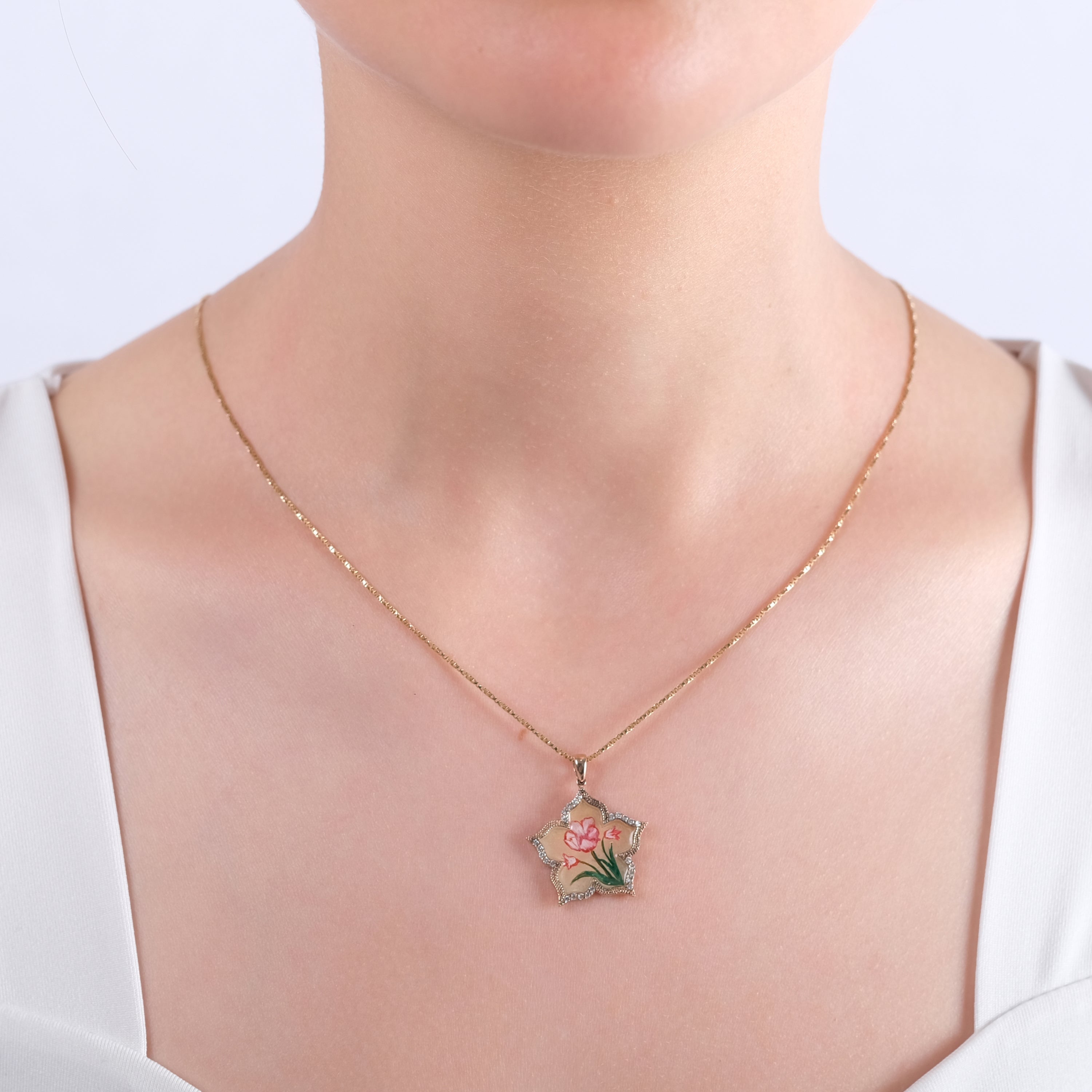 0.16 Carat Natural Diamond Floral Necklace – Elegant Fine Jewelry Design - Gold Stone Diamond