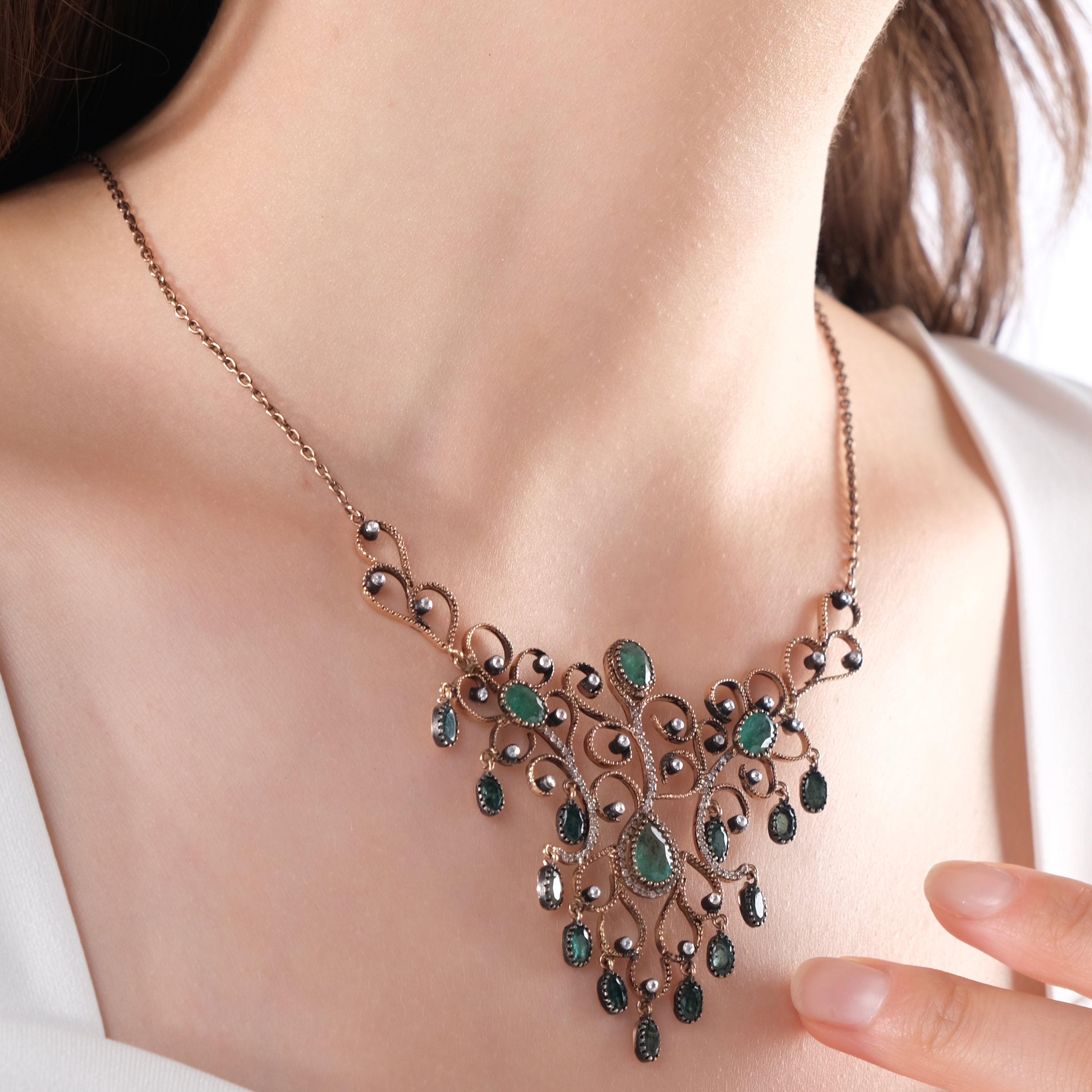 7.28 Carat Natural Diamond and Emerald Necklace – Fine Jewelry Design - Gold Stone Diamond