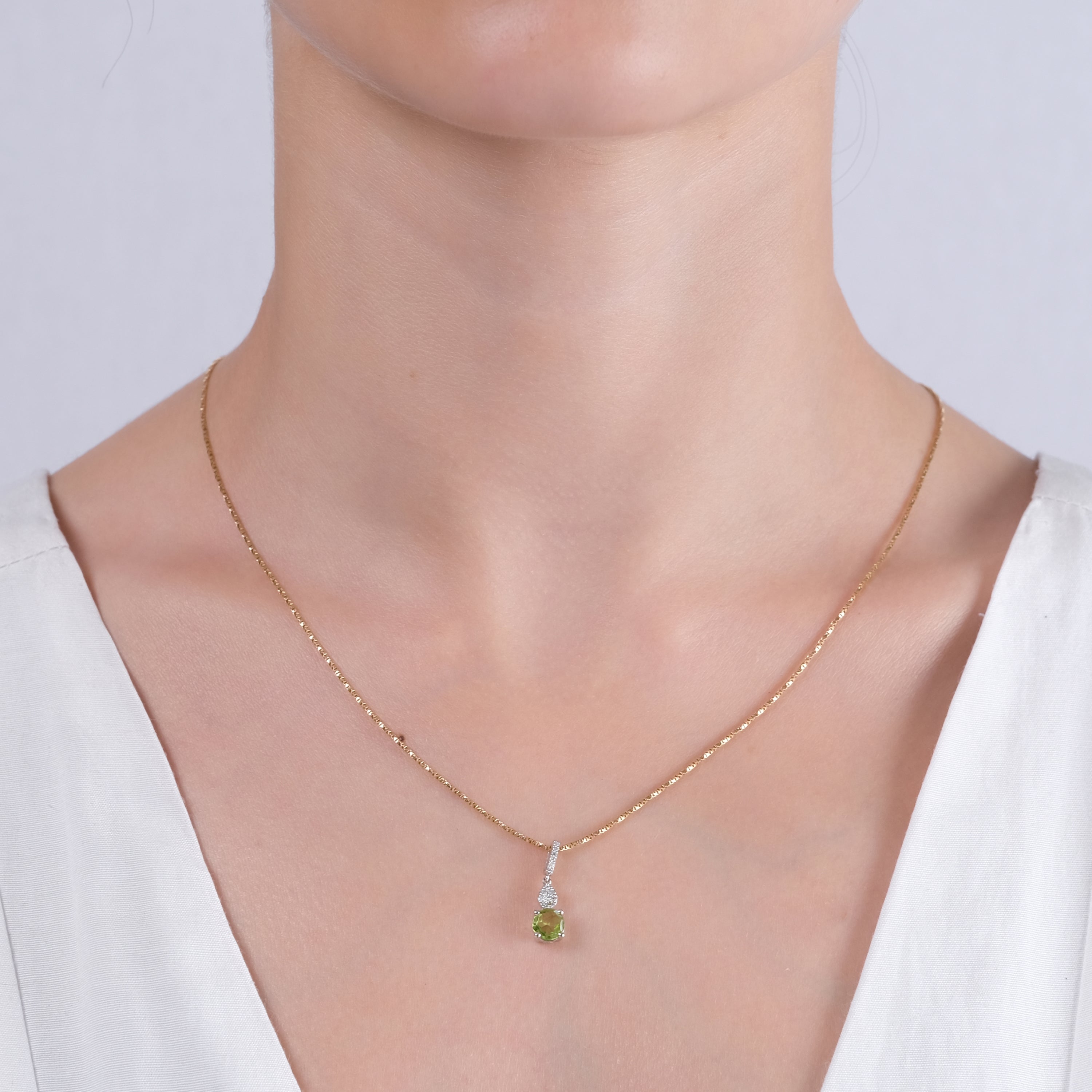 0.74 Carat Natural Diamond and Peridot Necklace – Fine Jewelry Design - Gold Stone Diamond