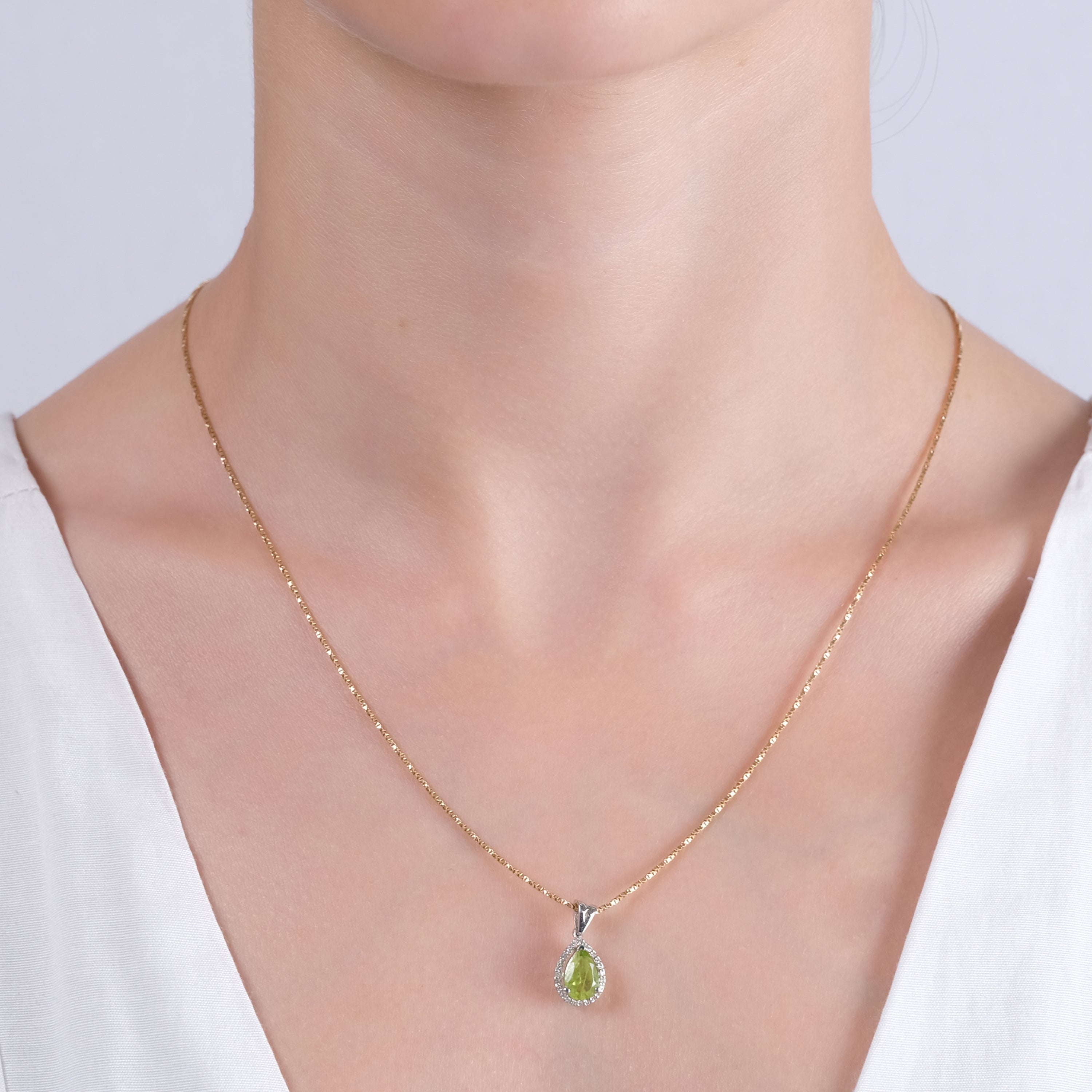 1.03 Carat Natural Diamond and Peridot Necklace – Fine Jewelry Design - Gold Stone Diamond