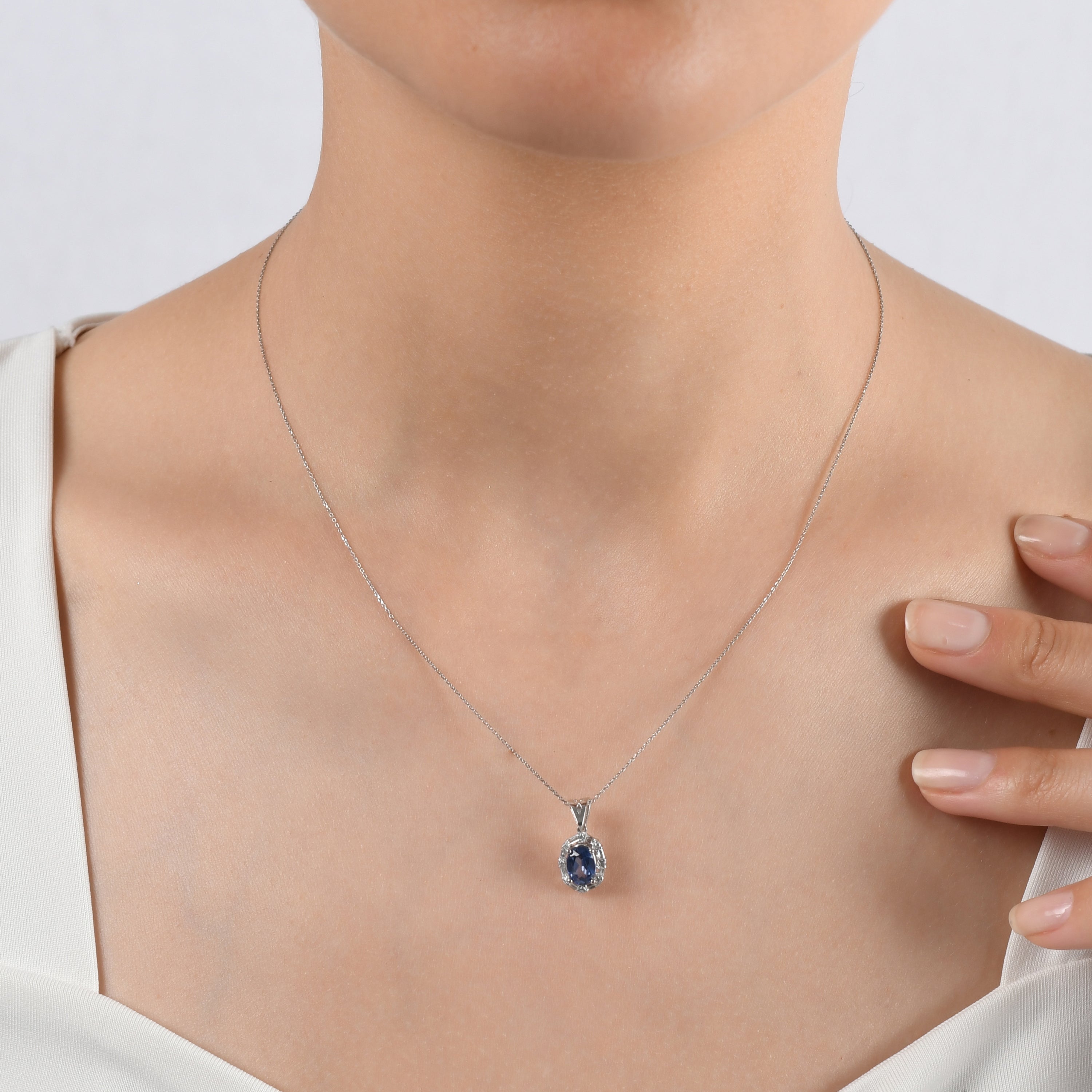 1.15 Carat Natural Diamond and Sapphire Necklace – Fine Jewelry Design - Gold Stone Diamond