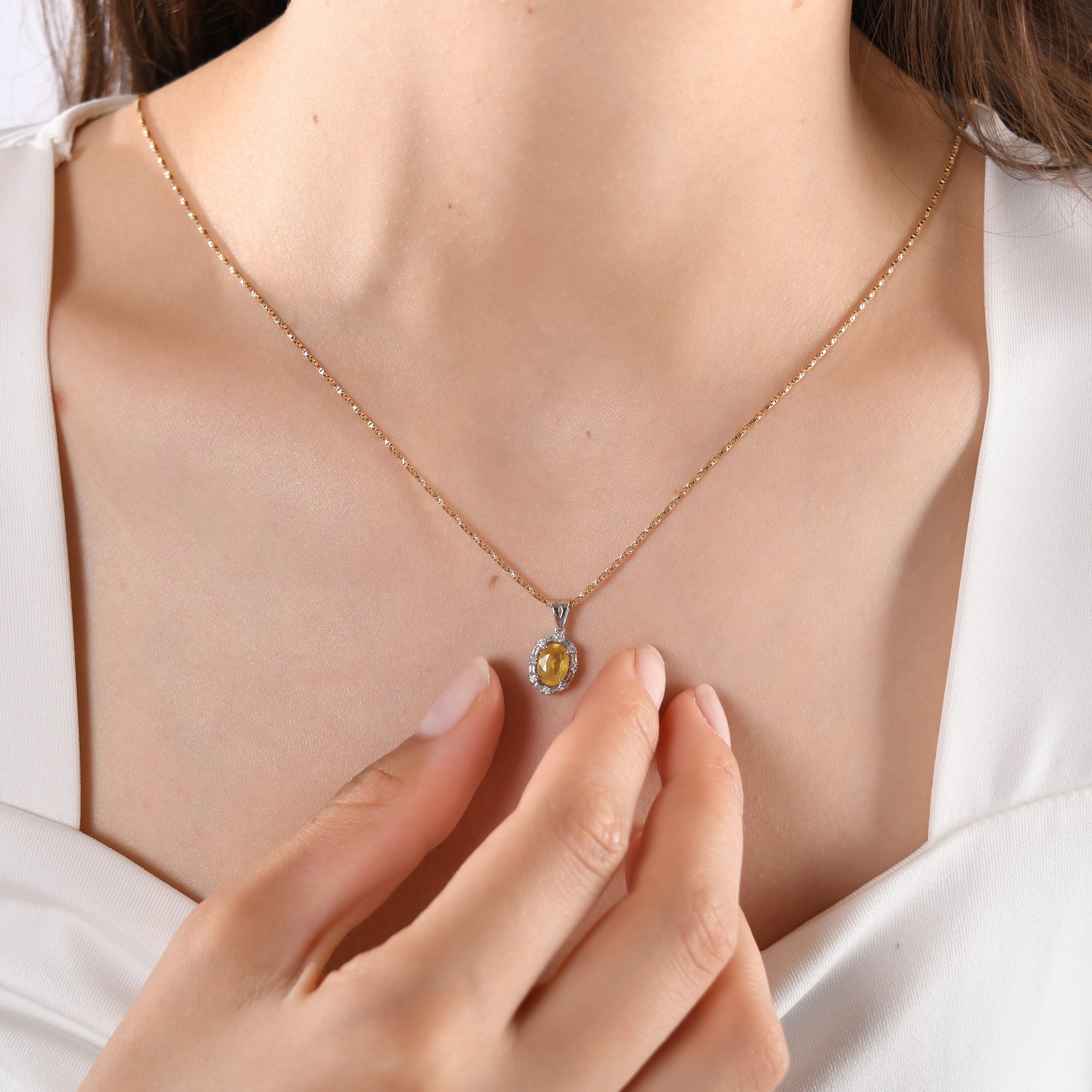 0.98 Carat Natural Diamond and Yellow Sapphire Necklace – Fine Jewelry Design - Gold Stone Diamond