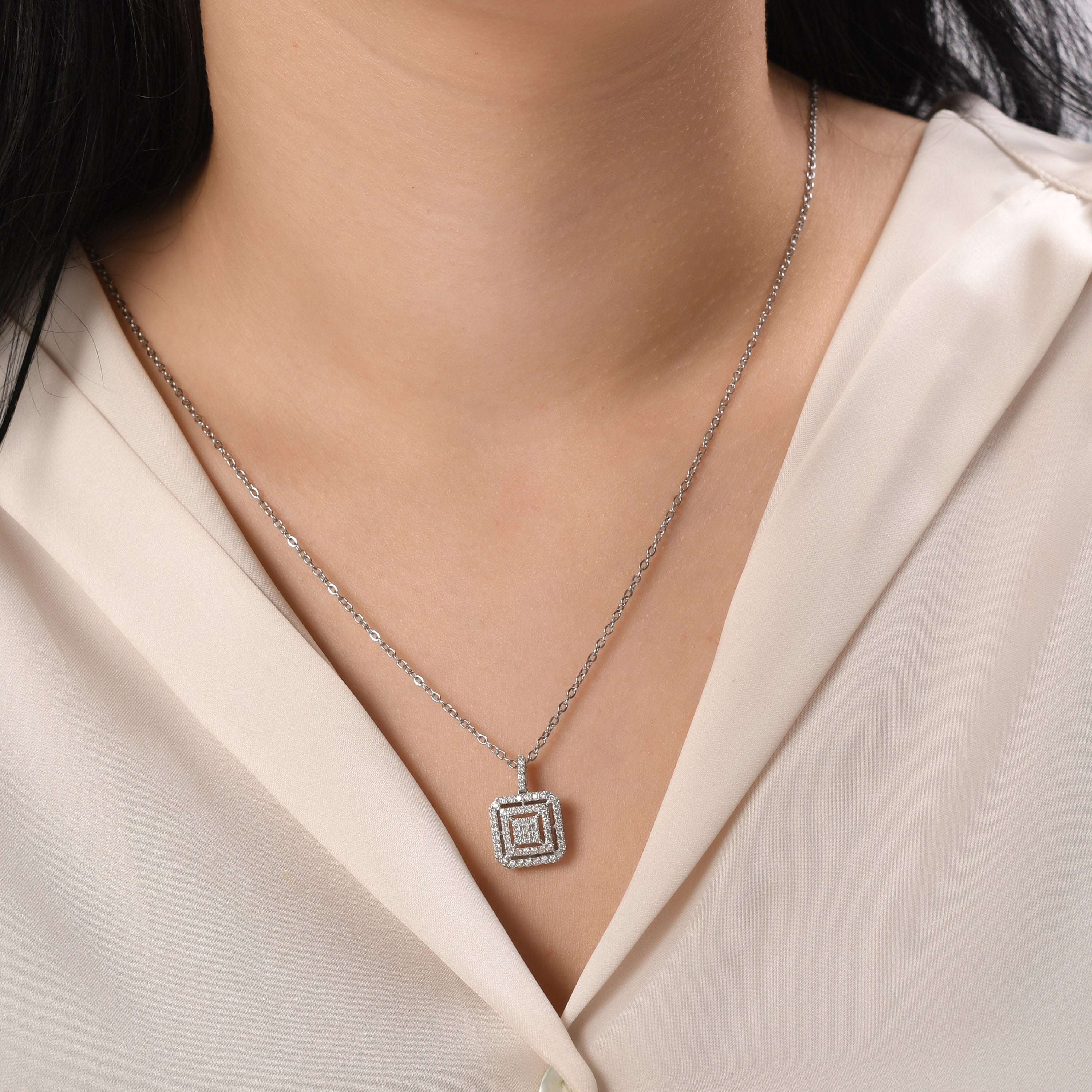 0.48 Carat Natural Diamond Necklace – Elegant Fine Jewelry Design - Gold Stone Diamond