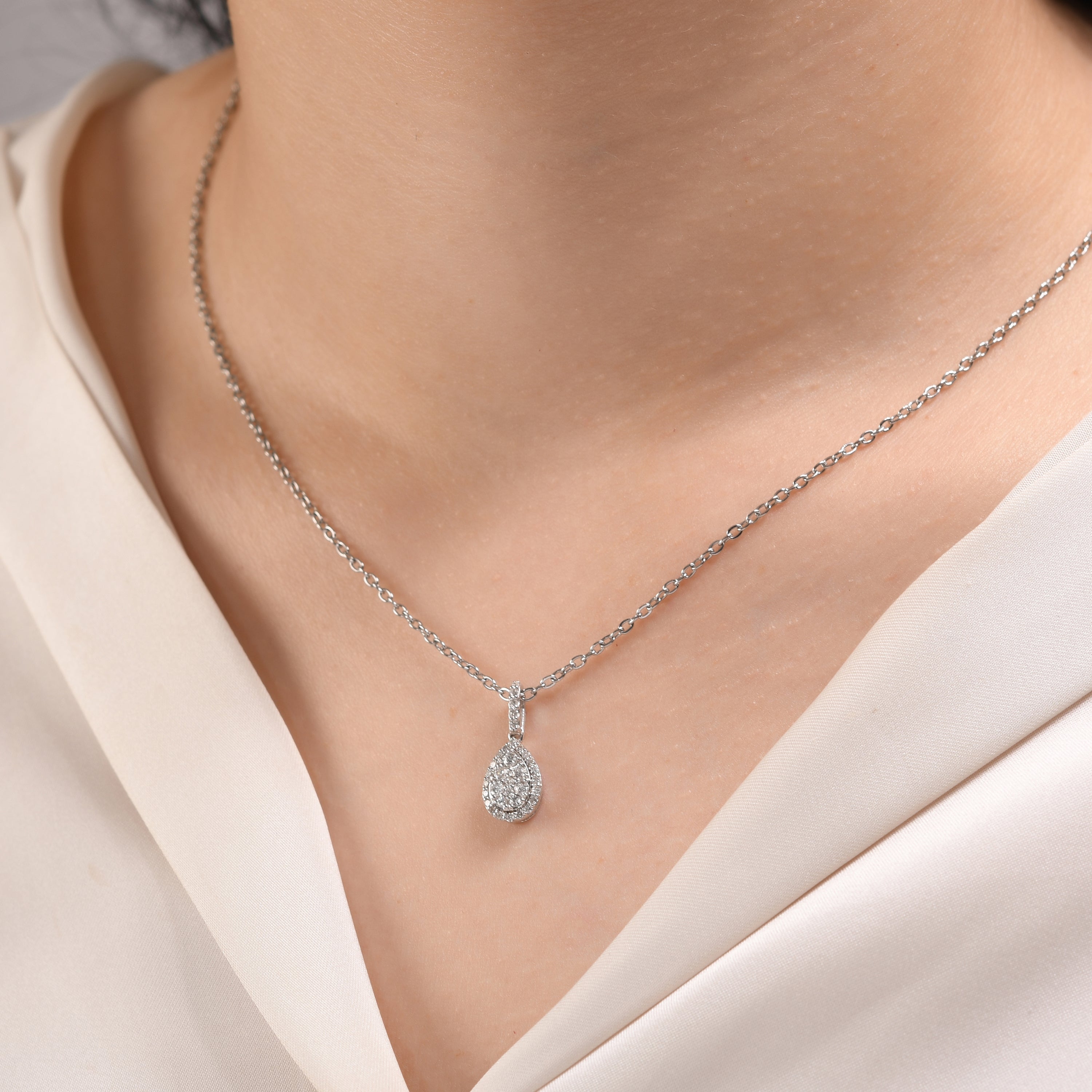 0.29 Carat Natural Diamond Necklace – Elegant Fine Jewelry Design - Gold Stone Diamond