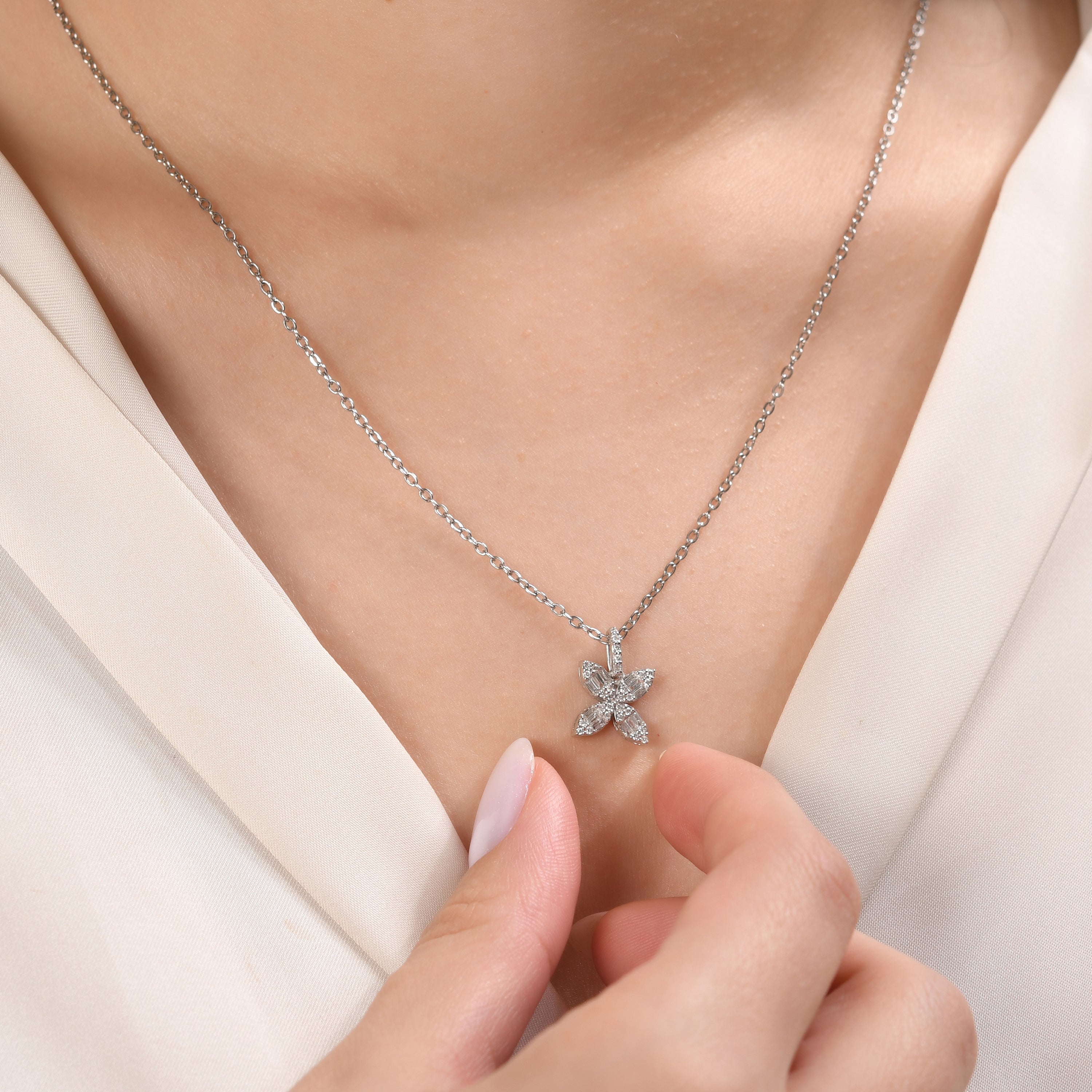 0.30 Carat Baguette Diamond Necklace – Elegant Fine Jewelry Design - Gold Stone Diamond