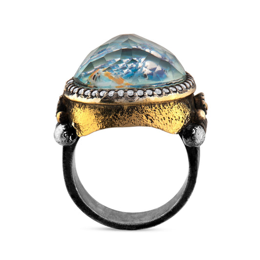 0.70 Carat Natural Diamond and Emerald Fish Design Luxury Ring - Gold Stone Diamond