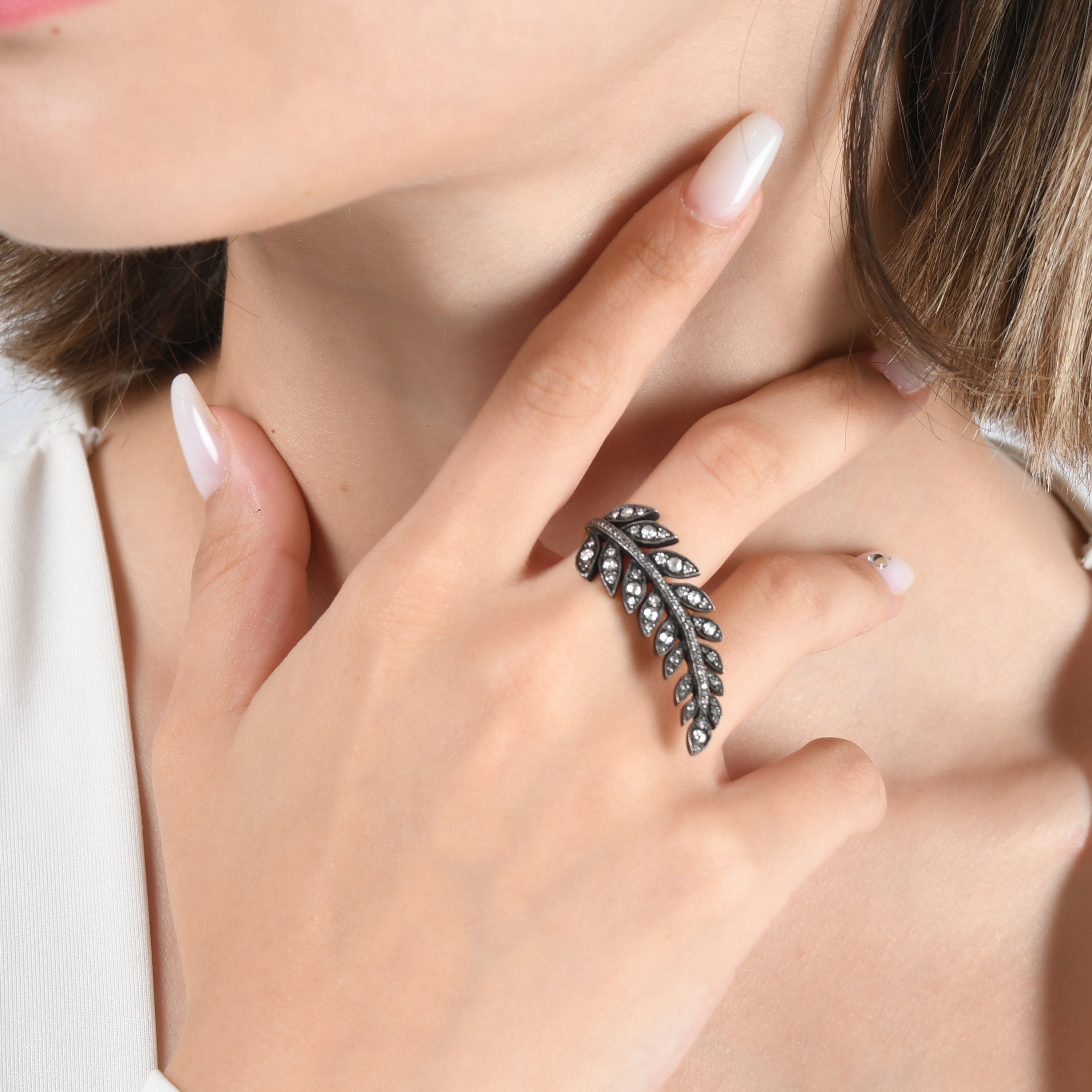 0.95 Carat Natural Diamond Leaf Figure Ring – Fine Jewelry Design - Gold Stone Diamond