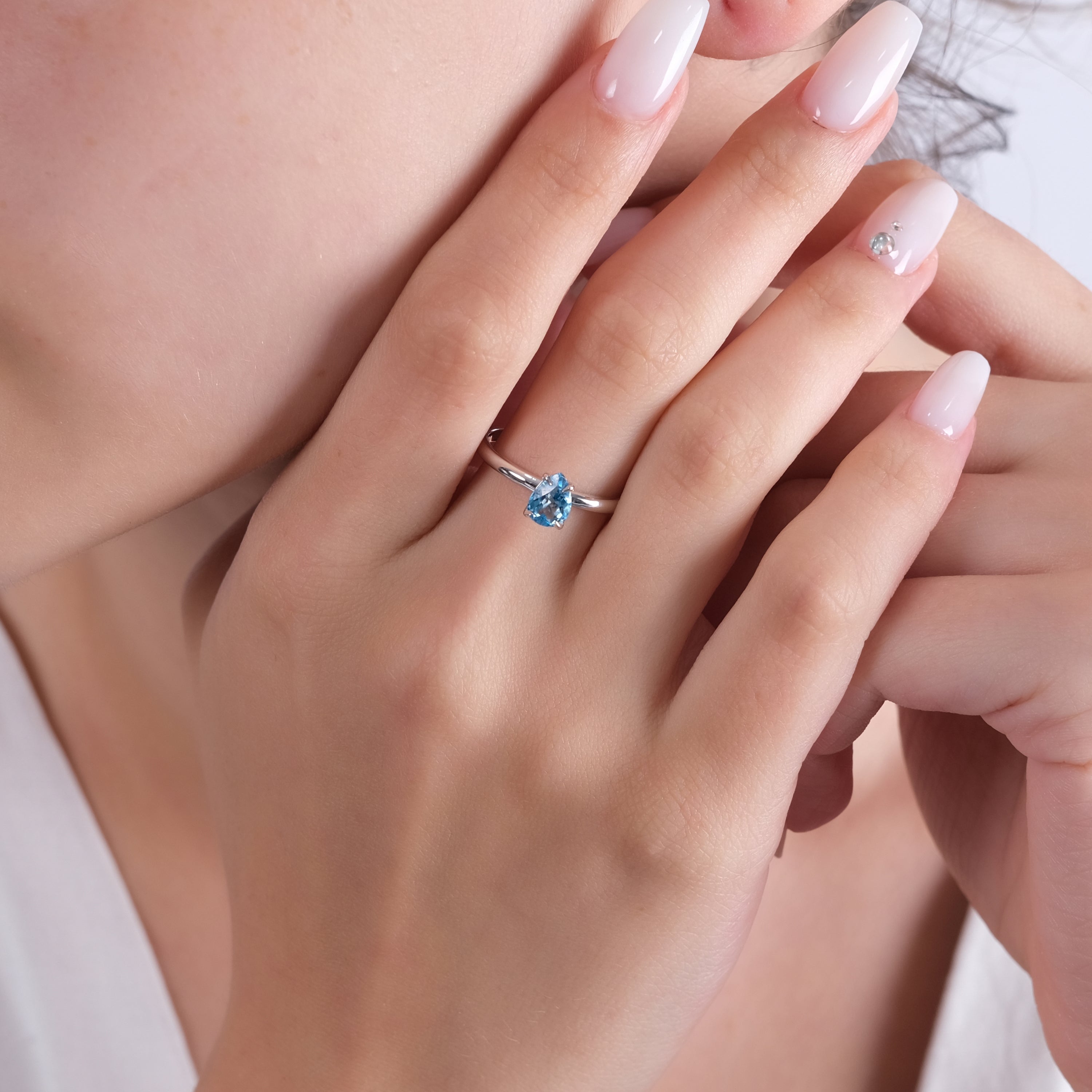 0.76 Carat Natural Blue Topaz Ring – Fine Jewelry Design - Gold Stone Diamond