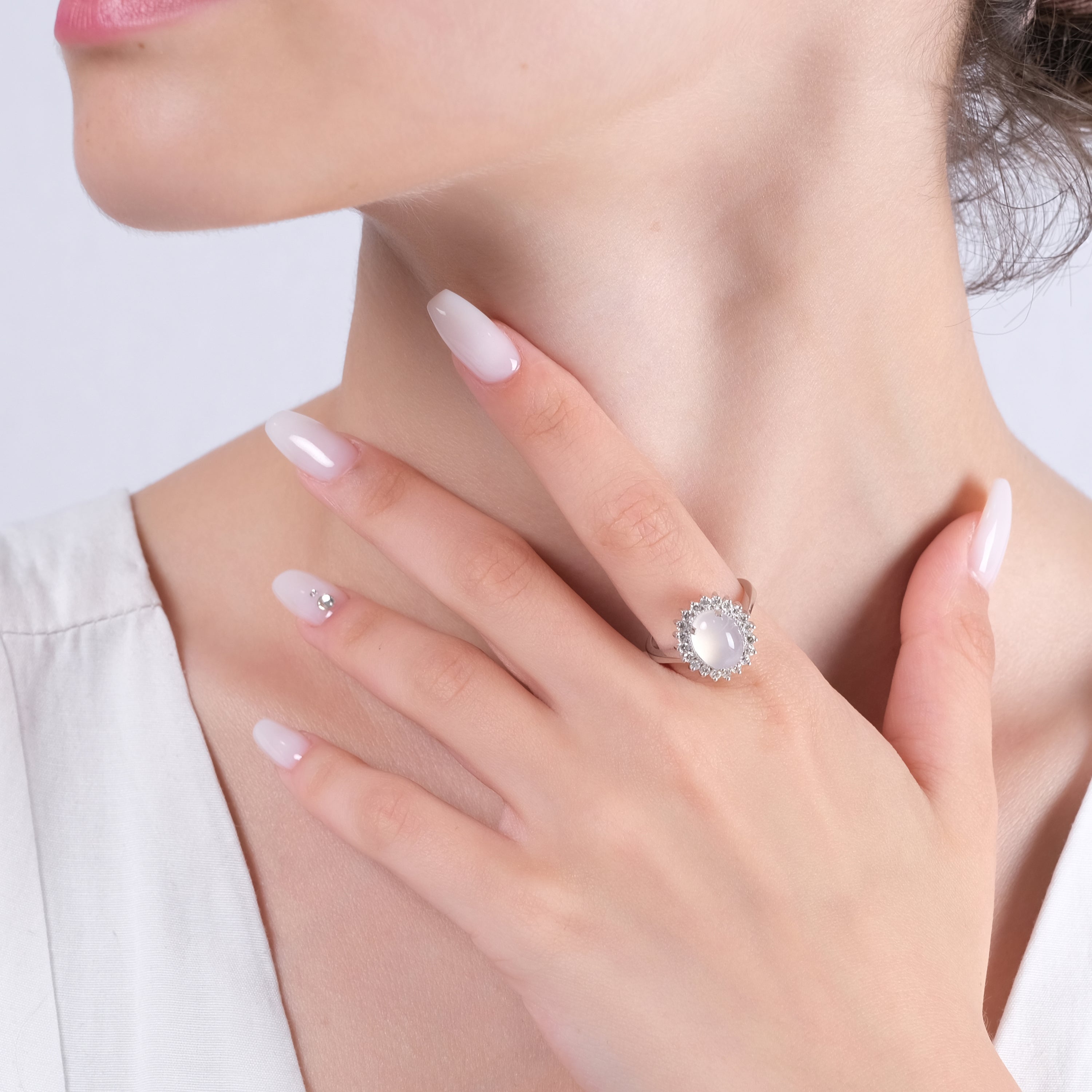 4.27 Carat Natural Diamond and Moonstone Ring – Fine Jewelry Design - Gold Stone Diamond