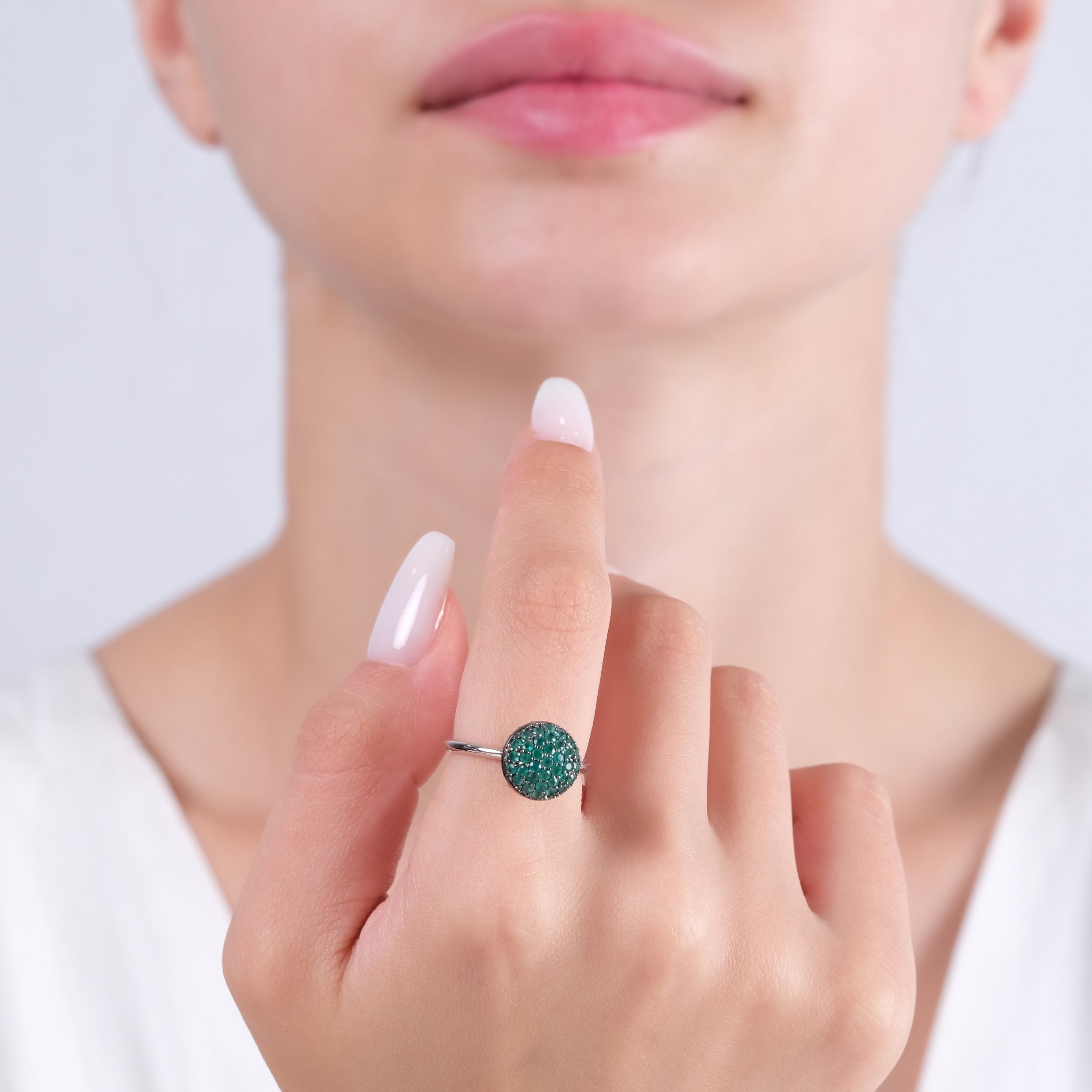 0.91 Carat Emerald Ring – Fine Jewelry Design - Gold Stone Diamond