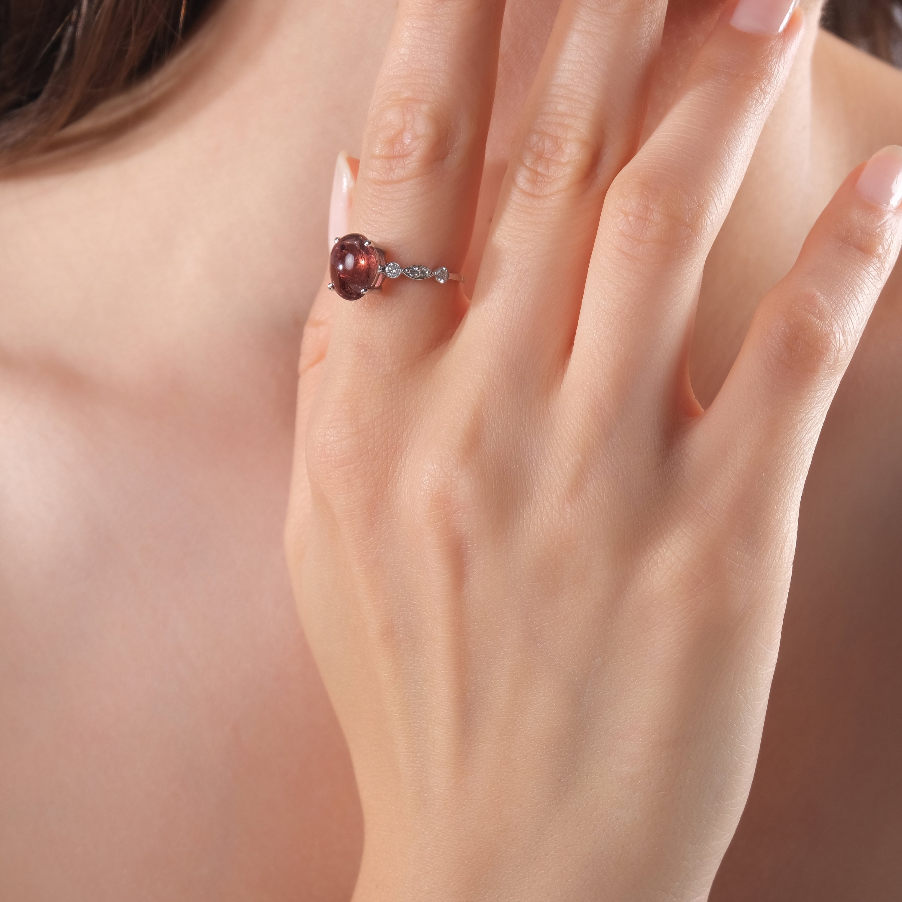 2.67 Carat Natural Diamond and Rhodolite Ring – Fine Jewelry Design - Gold Stone Diamond