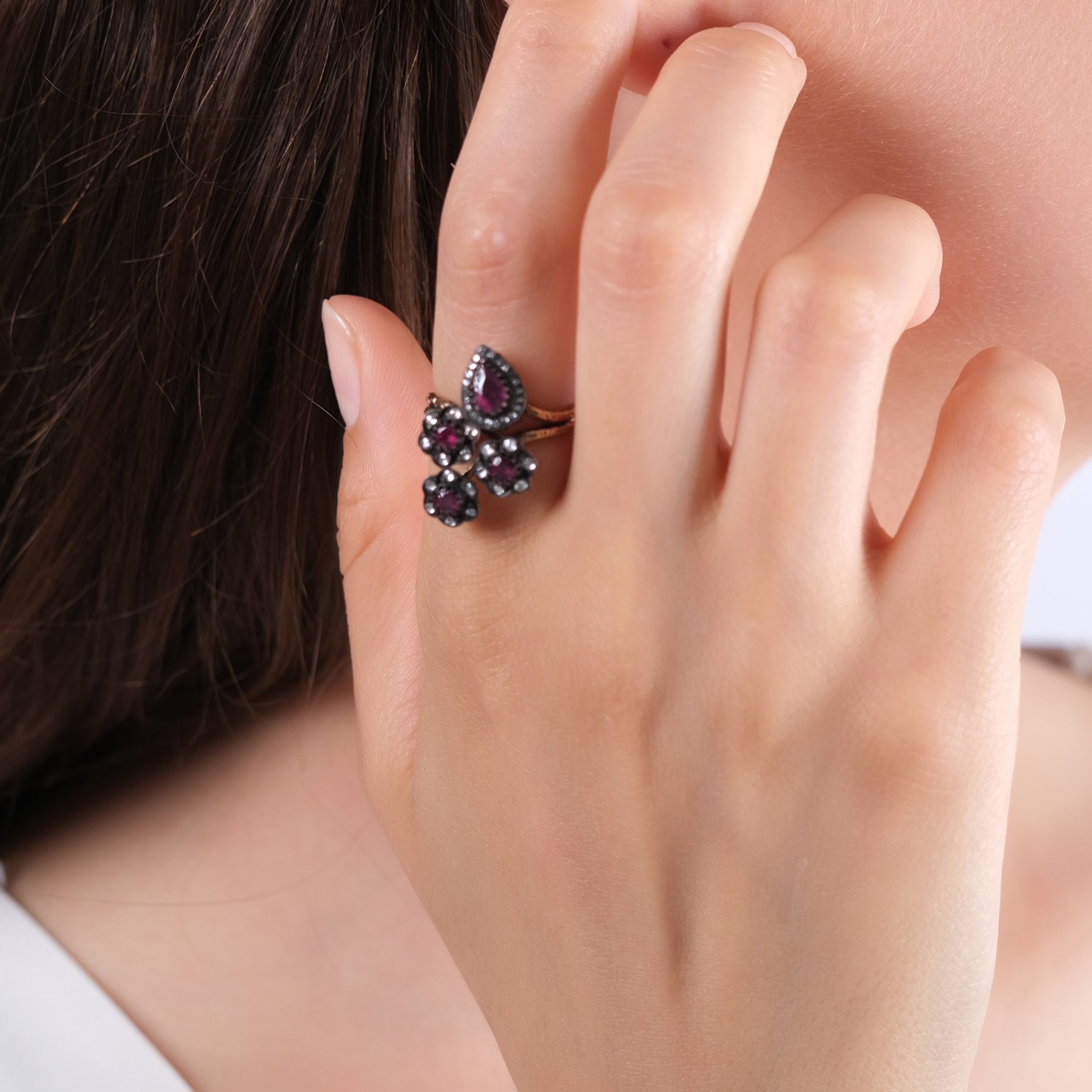 1.72 Carat Natural Diamond and Ruby Ring – Elegant Fine Jewelry Design - Gold Stone Diamond