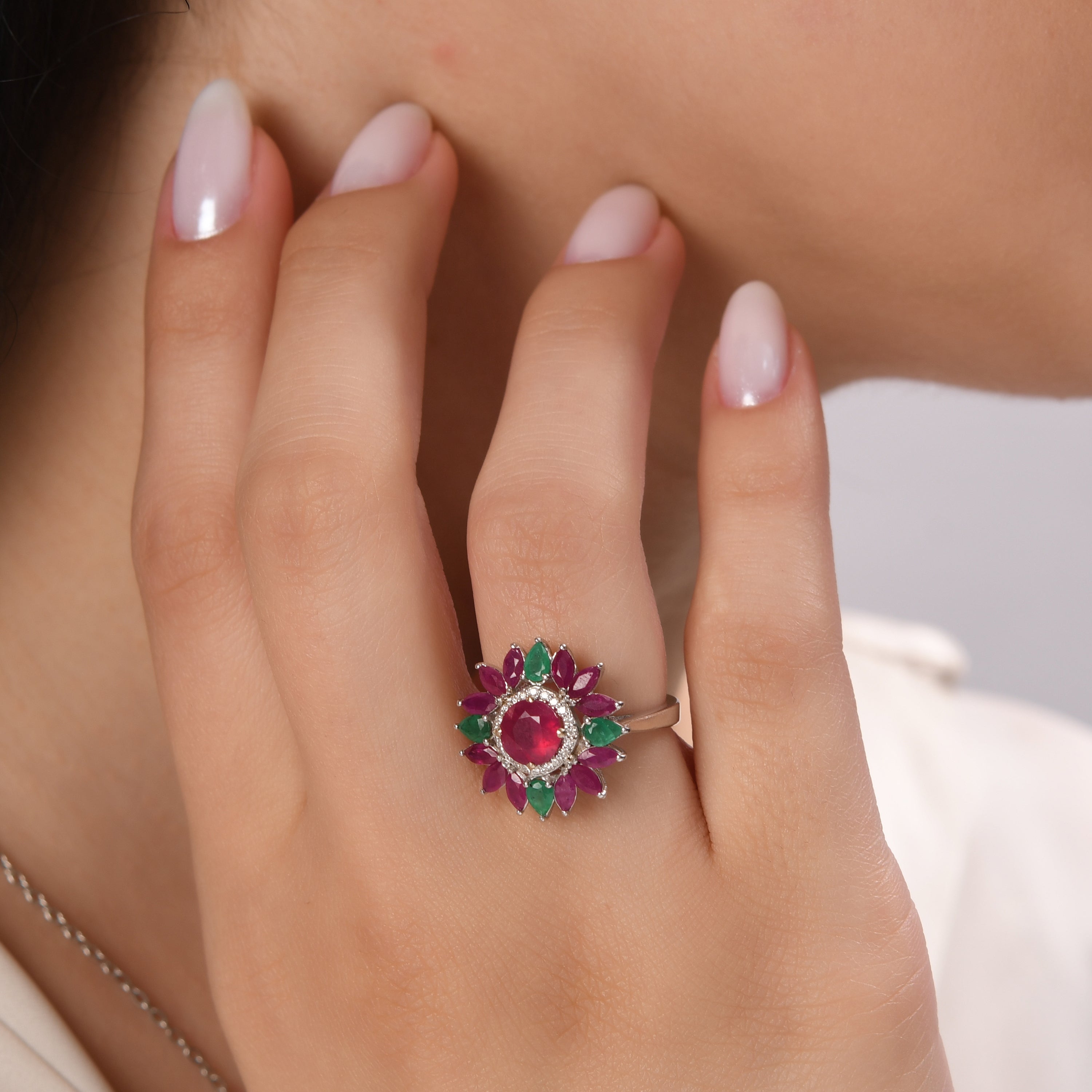 5.22 Carat Natural Diamond and Ruby Ring – Fine Jewelry Design - Gold Stone Diamond