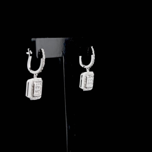 1.12 Carat Natural Diamond Earrings – Elegant Fine Jewelry Design