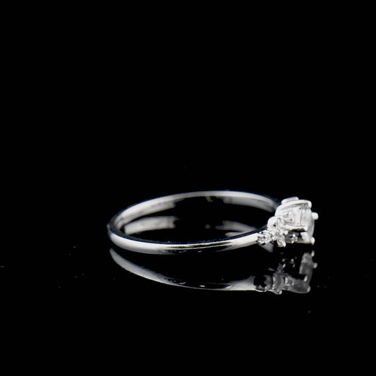0.27 Carat Natural Diamond and Sapphire Ring – Fine Jewelry Design