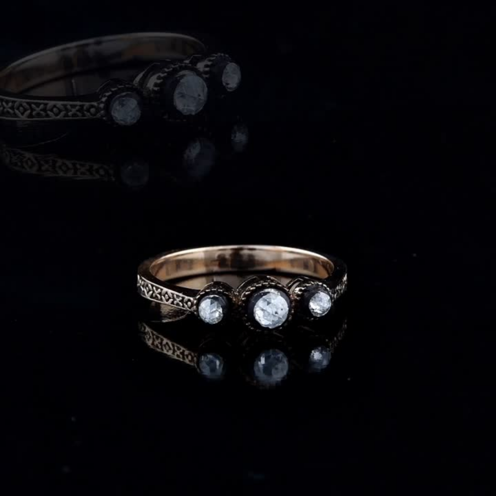 0.26 Carat Natural Tria Diamond Ring – Fine Jewelry Design Style