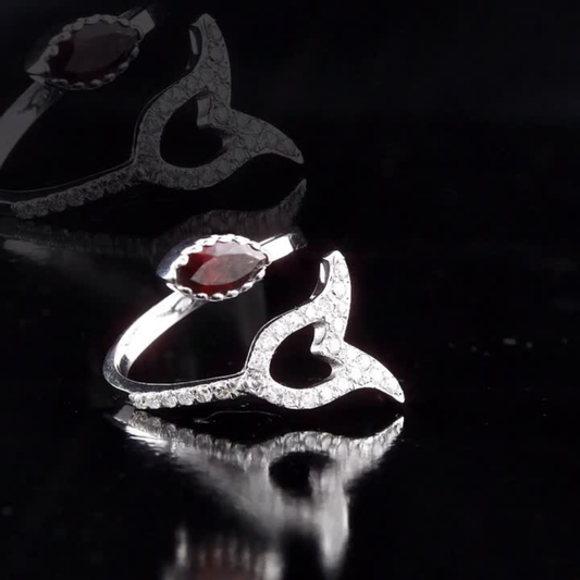 1.17 Carat Natural Diamond and Garnet Ring – Fine Jewelry Design