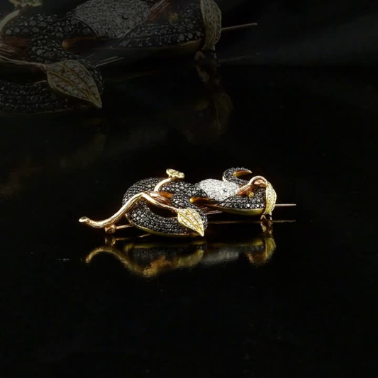 5.5 Carat Natural Diamond Snake Brooch, Elegant Fine Jewelry for Women