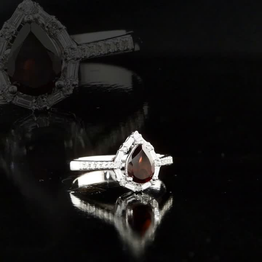 0.99 Carat Natural Diamond and Garnet Ring – Fine Jewelry Design