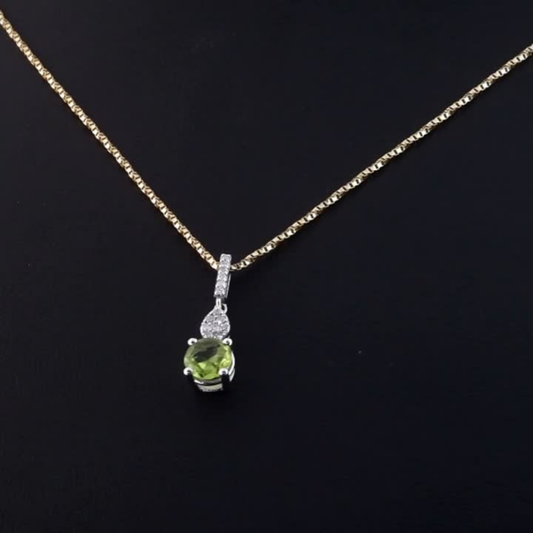 0.74 Carat Natural Diamond and Peridot Necklace – Fine Jewelry Design