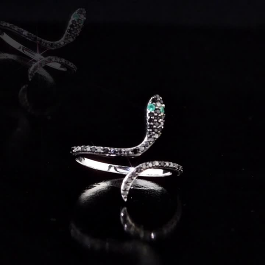 0.43 Carat Natural Diamond and Emerald Ring – Fine Jewelry Design