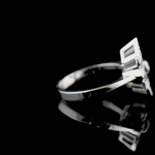 0.14 Carat Natural Diamond Ring – Fine Jewelry Design