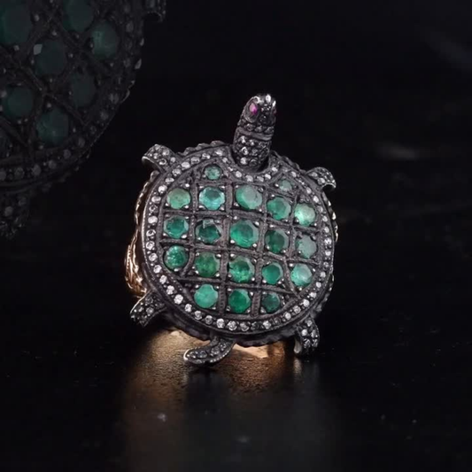 3.55 Carat Natural Diamond and Emerald Turtle Design Ring
