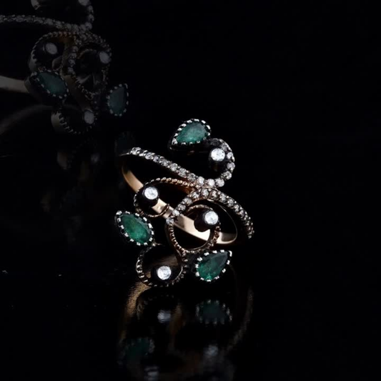 0.77 Carat Natural Diamond and Emerald Ring – Fine Jewelry Design