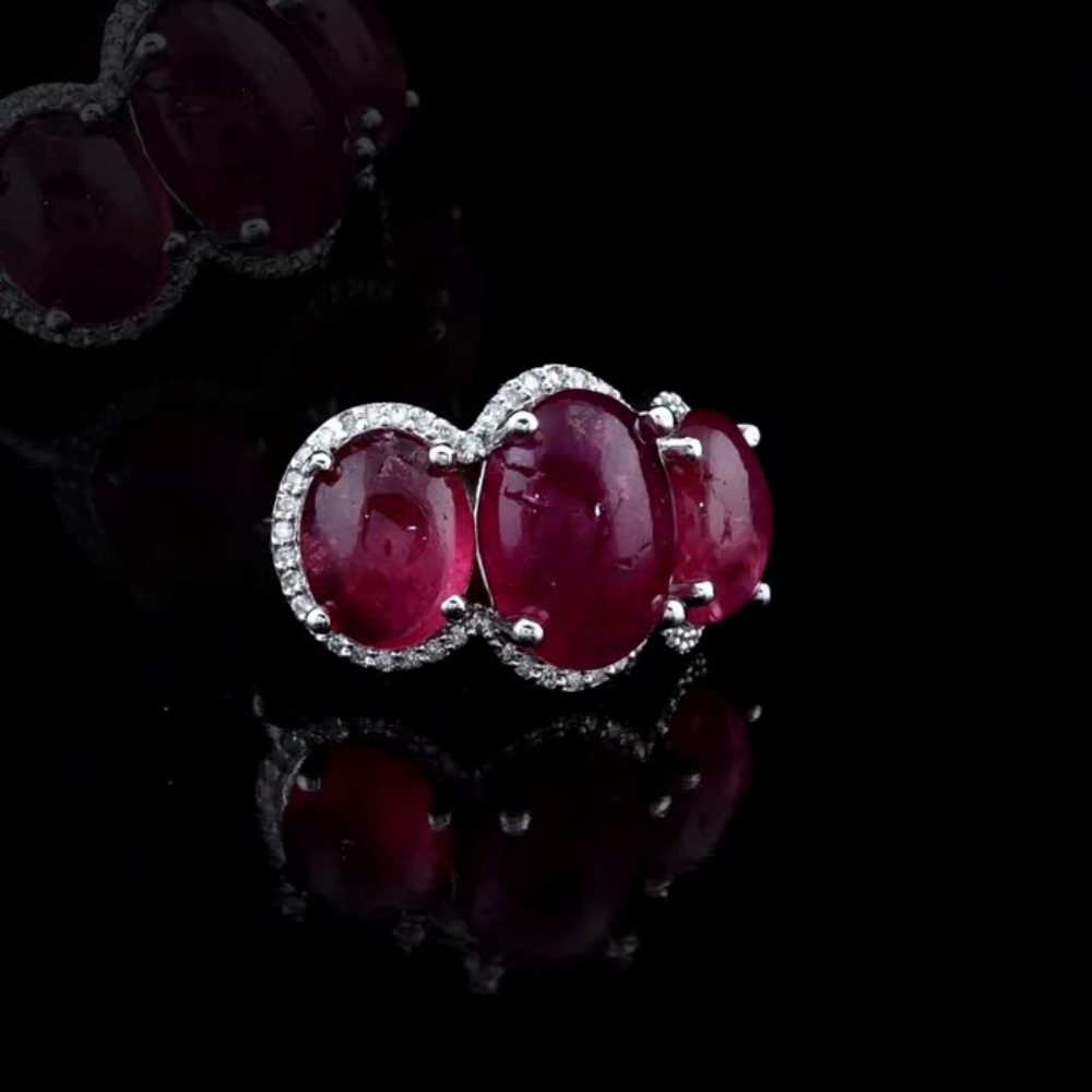 14.38 Carat Natural Diamond and Ruby Ring – Elegant Fine Jewelry Design
