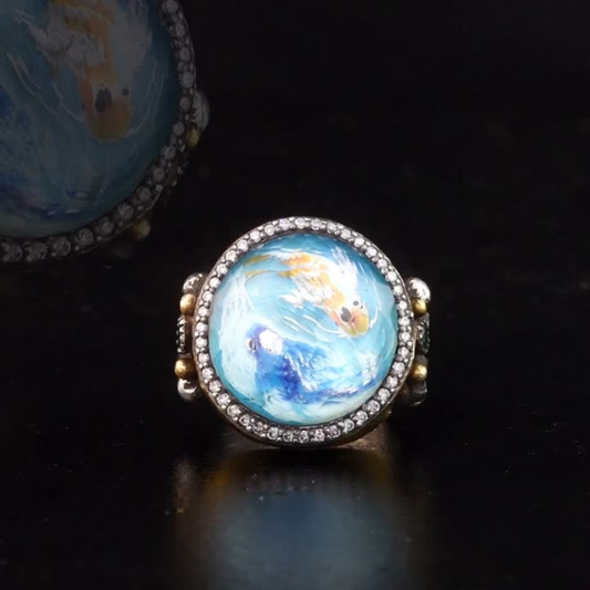 0.70 Carat Natural Diamond and Emerald Fish Design Luxury Ring