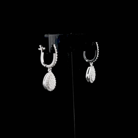 0.65 Carat Natural Diamond Drop Earrings – Elegant Fine Jewelry Design