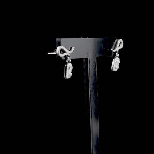 0.14 Carat Baguette Diamond Earrings – Elegant Fine Jewelry Design