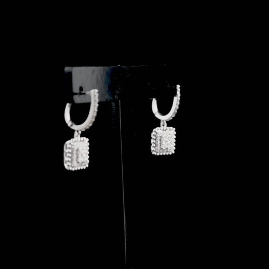 0.52 Carat Natural Diamond Earrings – Elegant Fine Jewelry Design