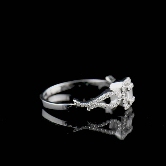 0.29 Carat Baguette Diamond Ring – Elegant Fine Jewelry Design